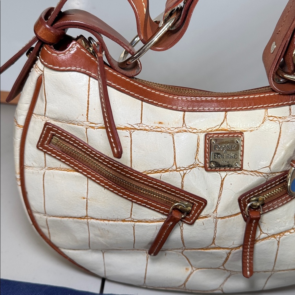 Dooney & Bourke Croc Embossed Shoulder Bag Cream Brown Leather Y2K Hobo Bag - Picture 6 of 12